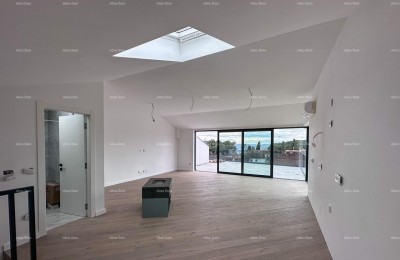 Modern gestaltetes Gebäude in unmittelbarer Nähe zum Strand und Meer, Rovinj!