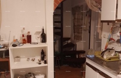 GALIŽANA – Steinhaus im Zentrum von Galižana, nahe Fažana und Brijuni