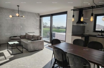 Hochwertige drei Zimmer Wohnung mit Meerblick, möbliert