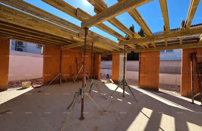 Wohnung in Ližnjan, 1000 m vom Meer entfernt, mit Terrasse und Parkplatz
