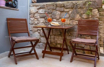 Verkauf - Elegant eingerichtete Maisonette-Wohnung im alten Stadtzentrum von Rovinj!