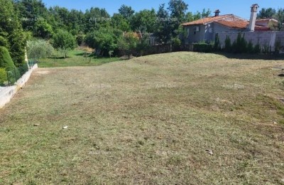 Nova Vas – Baugrundstück 918 m² mit Projekt und Genehmigung