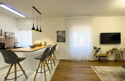 Pula Stadtzentrum Istarska Straße 500 Meter von der Arena entfernt Modern komplett renovierte und möblierte Stadtwohnung