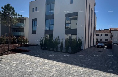 .WOHNUNG ZUM VERKAUF IN ROVINJ. MIT MEERBLICK.