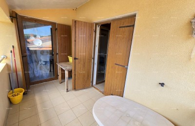 Stan in Banjolama – ruhige Umgebung, nahe der Küste, mit Veranda und modernen Annehmlichkeiten