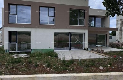 Poreč – Wohnung mit Terrasse