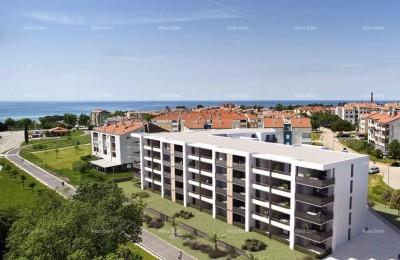 Verkauf - moderne Wohnung mit zwei Schlafzimmern, nur 200 m vom Meer und den Stränden entfernt, Umag!