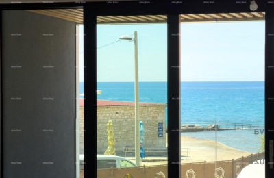 Verkauf von Wohnungen in einem Wohn- und Geschäftshaus mit Meerblick, im Zentrum von Umag! S3