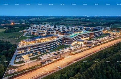 Umag, Luxus- und Schönheitsresort! Verkauf von Wohnungen im Resort mit gemeinsamem, Dach-Infinity-Pool von 105 m!