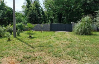 BAUGRUNDSTÜCK 518 m², KRŠETE
