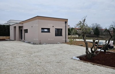 Hochwertiges Einfamilienhaus mit Pool und Garten zu verkaufen, Svetvinčenat