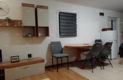 Zu verkaufen: schön eingerichtete Wohnung in Kavran