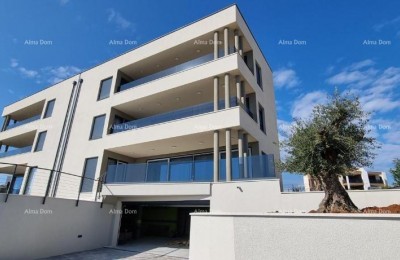 Luxushaus mit separaten Apartments und Meerblick, Medulin!