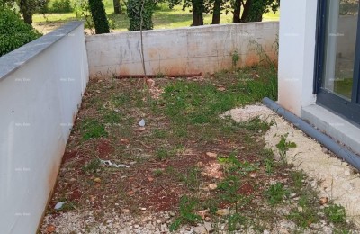 Zu verkaufen: Zweizimmerwohnung mit Garten – Medulin