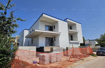 Moderne Wohnung im Block D, in der Nähe von Umag!