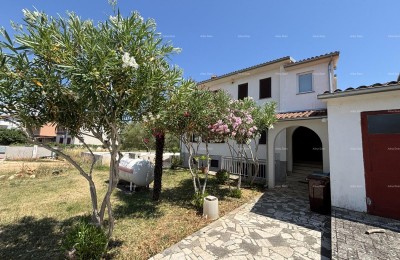 VALBANDON - Haus mit zwei Wohnungen - ideal für Familienleben oder Investition