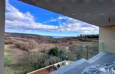 Schöne Wohnung in einer Doppelhaushälfte. LABIN