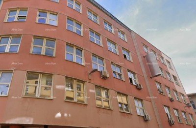 Verkauf - Gewerbefläche mit 25m2, ausgezeichnete Lage, Pula!