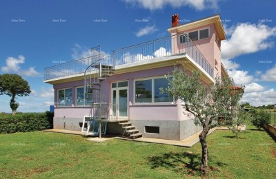 Haus mit Schwimmbad zu verkaufen, Vodnjan