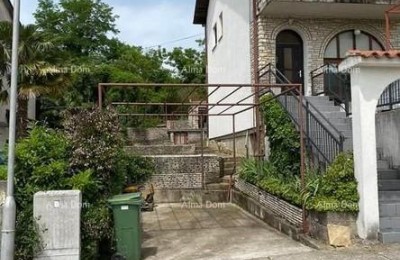Zum Verkauf steht eine Wohnung von 130 m2, Buzet