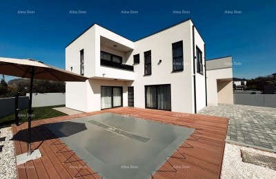 Verkauf von neugebauten, modernen Mehrfamilienhäusern mit Pool in unmittelbarer Nähe zum Meer, Pomer!