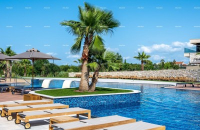 Verkauf von Wohnungen - Luxuriöses Resort mit Dach-Infinity-Pool! Umag!