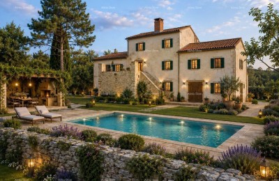 ISTARISCHE VILLA MIT POOL UND 4.000 m² GRUNDSTÜCK – OPRTALJ