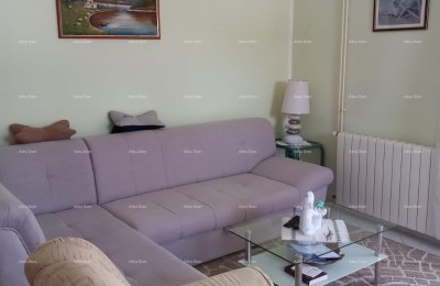 Zu verkaufen: Familienhaus in Pula mit separater Wohnung