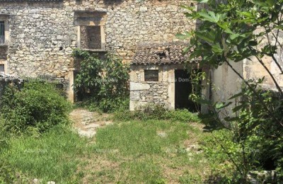 PRODOL, MARČANA – Authentisches istrisches Steinhaus mit Grundstück zur kompletten Renovierung
