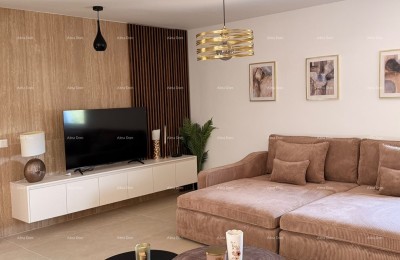 TAR – PENTHOUSE MIT DREI SCHLAFZIMMERN IN NEUBAU