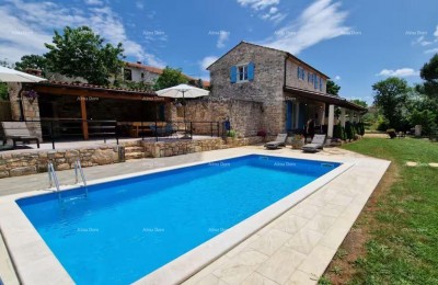 Renoviertes istrisches Steinhaus mit Swimmingpool