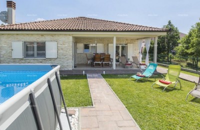 Labin – Renovierte Erdgeschosswohnung mit Pool