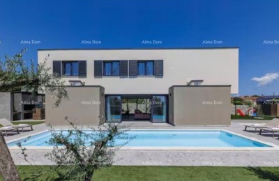 LOBORIKA, moderne Luxusvilla mit Pool