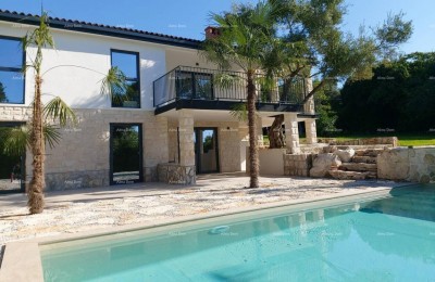 UMAG – Haus mit Pool und drei separaten Apartments