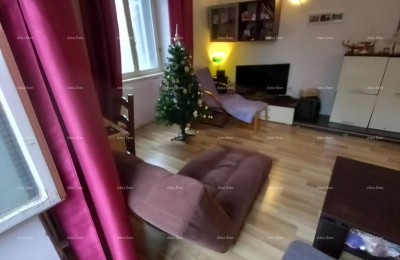 Wohnung zum Verkauf in Pula, Zentrum! Kaštel.