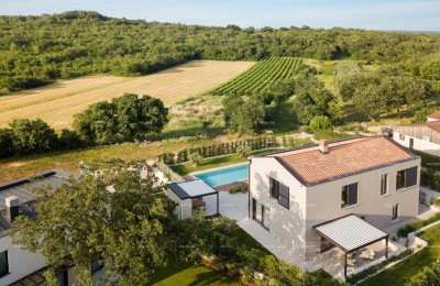 Verkauf einer modernen Villa mit Pool und Wellnessbereich, Umgebung Vrsar!