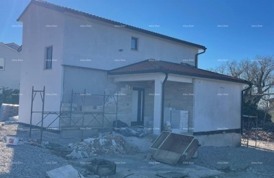 Zu verkaufen: Haus mit Pool und Meerblick – ruhiges Dorf Raša