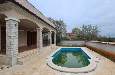 In der Nähe der Stadt Vodnjan, Ferienhaus mit Pool