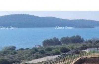 Mukalba, Medulin, Verkauf eines Hauses im Rohbau mit Meerblick