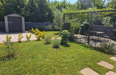 Wohnung 136 m2 auf drei Etagen mit Garten – Umgebung von Poreč