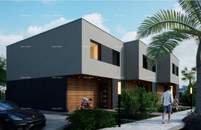 Luxuriöse zweistöckige Wohnung im Bau in Mukalba