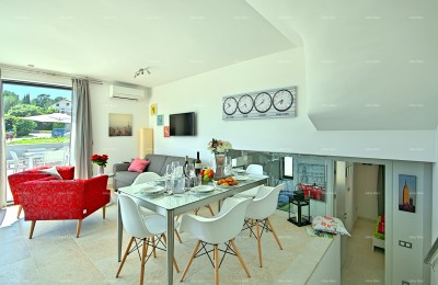 VRSAR – WOHNUNG MIT ZWEI SCHLAFZIMMERN UND 3 PARKPLÄTZEN