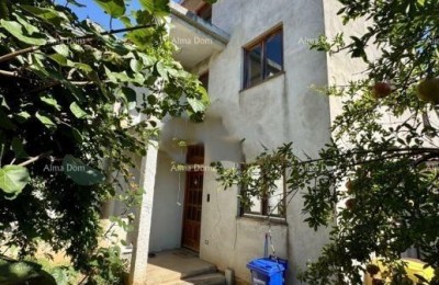Haus 246 m² mit Garten – Pomer