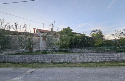 ŽMINJ (Umgebung) – Exzellentes Steinhaus mit Garten