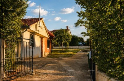 KUKCI, POREČ, HAUS 67 m² AUF BAULAND 471 m²