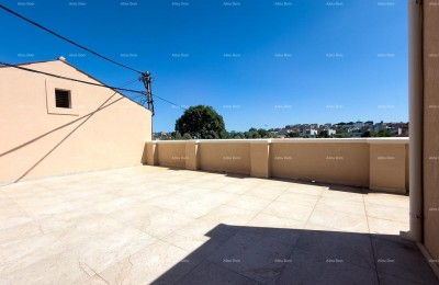Stan in der Nähe von Pula mit großer Terrasse!