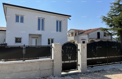 Neue Villa mit Pool, modern eingerichtet. 7 km zum Stadtzentrum von Poreč.