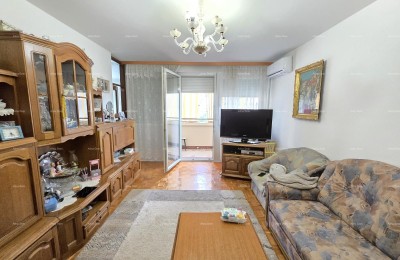 Geräumige Wohnung in Pula, ideal für Familien!