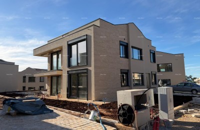 Verkauf moderner Villen in einer wunderschönen Wohngegend, Umag