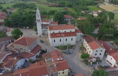 Grundstück Kaštelir-Labinci